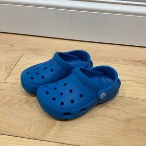 Crocs Blue Sandals Size 10 Little Kids